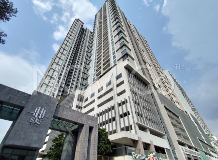 Condo For Auction at The Henge
