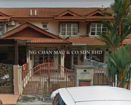 Terrace House For Auction at Taman Gombak Permai