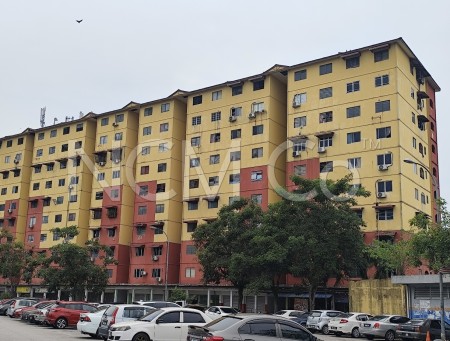 Apartment For Auction at Pangsapuri Pendamar B
