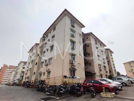 Apartment For Auction at Sri Ehsan Apartment