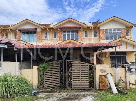 Terrace House For Auction at Taman Saujana Bakti