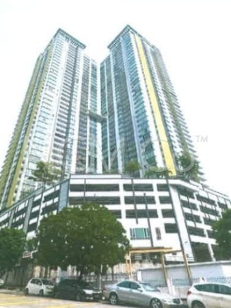 Condo For Auction at The Latitude