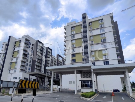 Apartment For Auction at Greenview Residence