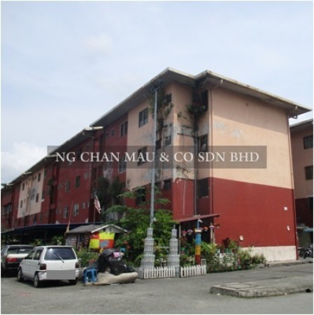 Apartment For Auction at Flat Taman Seri Berembang