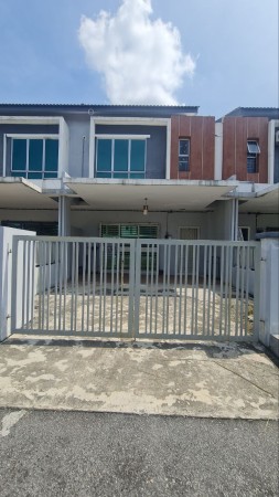 Terrace House For Sale at Taman Warisan Putra