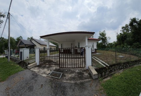 Bungalow House For Sale at Mahkota Hills (Bandar Akademia)