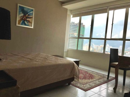 Condo For Rent at Birch The Regency