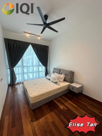 Condo For Sale at Queens Residence