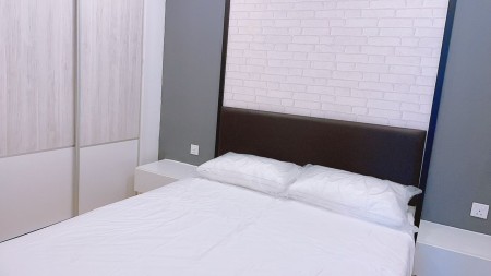 Condo For Rent at D'Latour