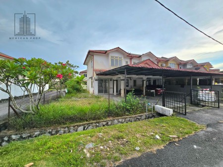 Terrace House For Sale at Bukit Sentosa