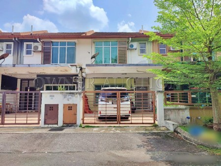 Terrace House For Auction at Taman Pelangi Semenyih
