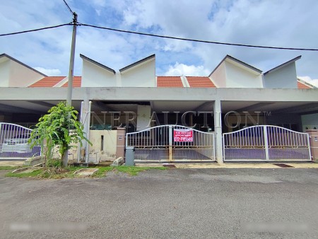 Terrace House For Auction at Taman Nuri Durian Tunggal