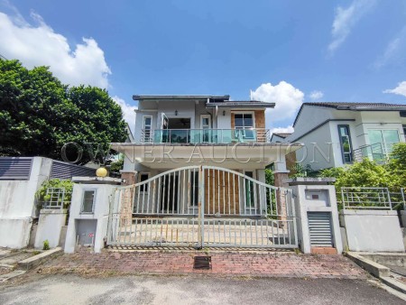 Bungalow House For Auction at Taman Sungai Sering