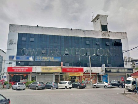 Shop For Auction at Batu Pahat