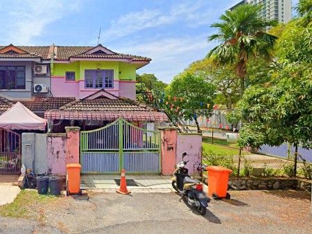 Terrace House For Auction at Taman Puchong Perdana