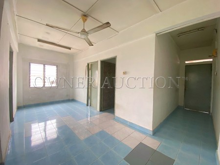 Apartment For Auction at Rawang Perdana 1