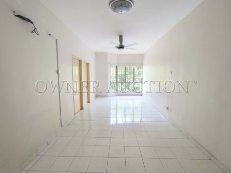 Apartment For Auction at Merak Apartment