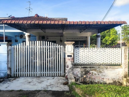 Terrace House For Auction at Taman Flora Heights