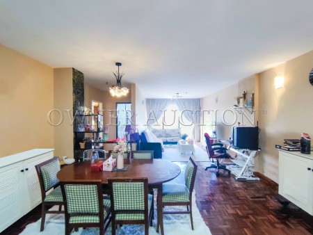 Apartment For Auction at Star Regency