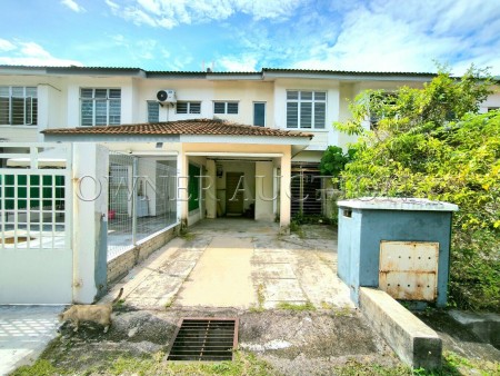 Terrace House For Auction at Taman Belatuk Mas
