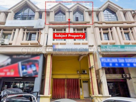 Shop For Auction at Desa Aman Puri