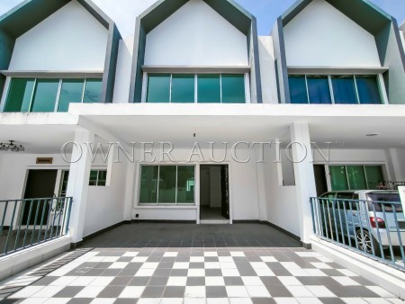Terrace House For Auction at Eco Forest