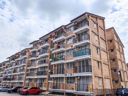 Apartment For Auction at Goodview Heights