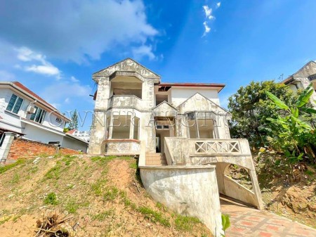 Bungalow House for Auction