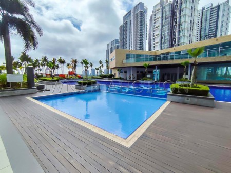 Apartment For Auction at Paradiso Nuova