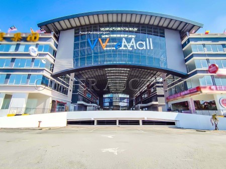 Shop Office For Auction at One Kesas