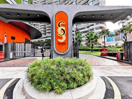 Apartment For Auction at Sky Suites