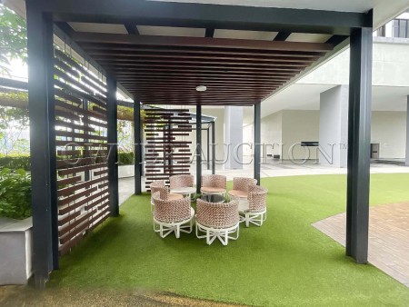 Serviced Residence for Auction