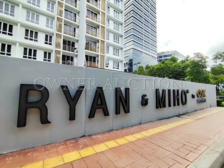 Serviced Residence for Auction