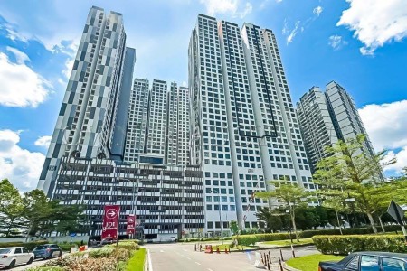 Serviced Residence For Auction at D'Summit Residence