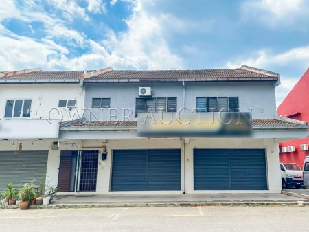 Shop For Auction at TTDI Jaya