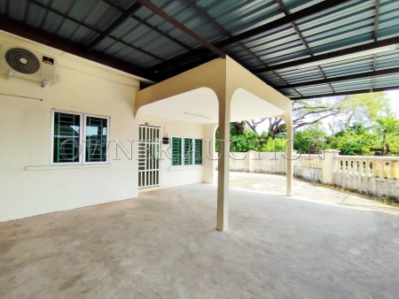Terrace House For Auction at Taman Badri Shah