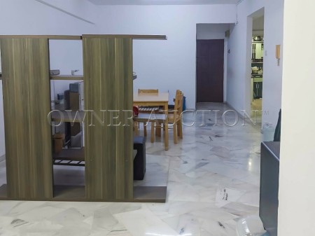 Condo for Auction
