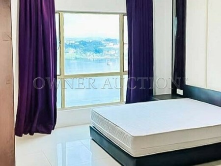 Serviced Residence for Auction