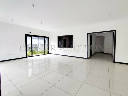 Semi D For Auction at Elmina Gardens