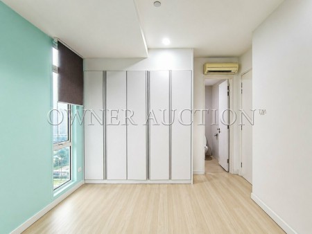 Serviced Residence For Auction at Camellia