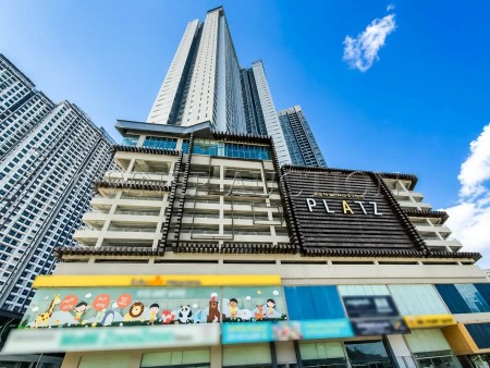 Condo for Auction