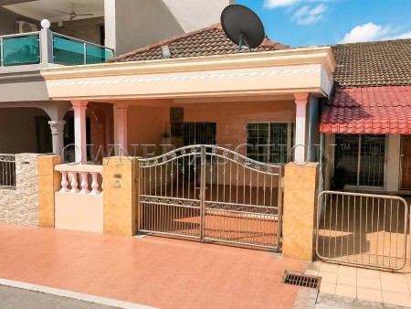 Terrace House For Auction at Taman Sri Serdang