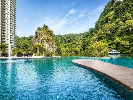 Serviced Residence for Auction