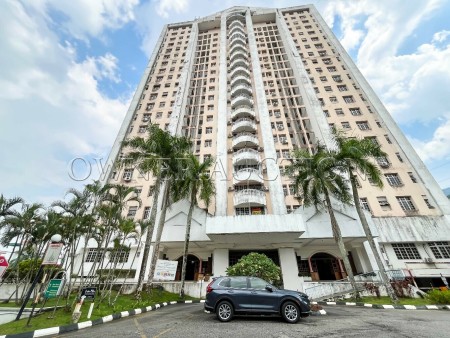 Condo for Auction