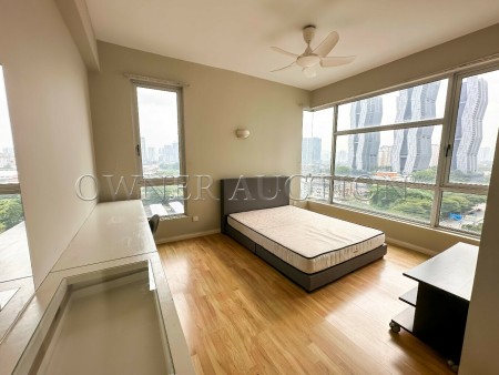 Condo For Auction at The Saffron