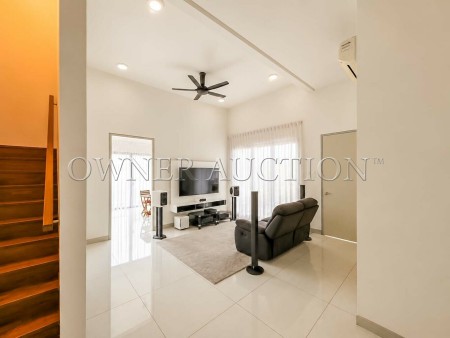 Villa For Auction at Karisma Hill