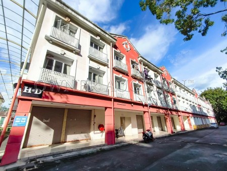 Serviced Residence For Auction at Laketown Apartment (Bukit Merah Resort)