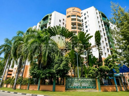 Condo For Auction at City Garden Palm Villa