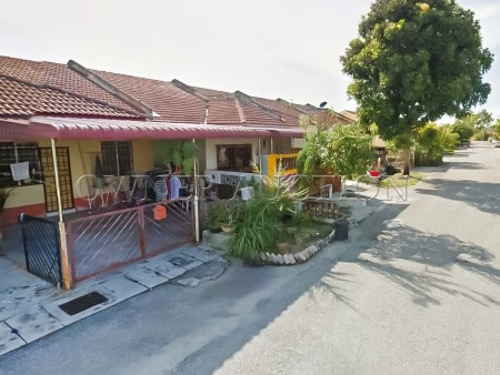 Terrace House for Auction