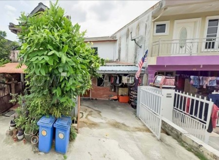 Terrace House For Auction at Kampung Melayu Subang